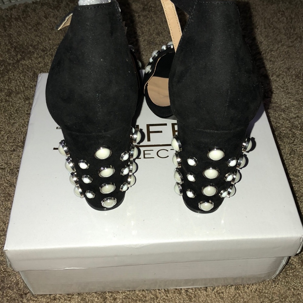 Pearl embellished block heel - Picture 3 of 4